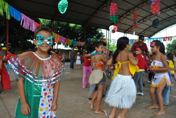 Alunos se divertem no ‘RondonFolia’