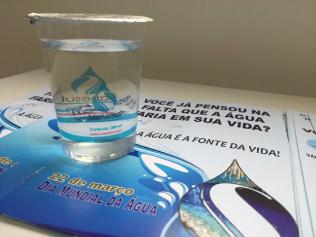 Em comemoração ao Dia Mundial da Água, Sanesul realiza palestras e blitzes educativas O foco é demonstrar a importância da água para a vida. (Foto: Assessoria)