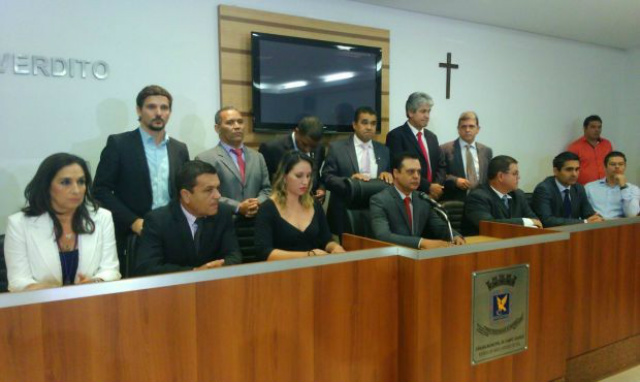 Vereadores de Campo Grande durante pronunciamento (Foto: Graziela Rezende/G1 MS)