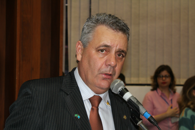 O deputado estadual Angelo Guerreiro é autor de uma proposição, aprovada no Plenário da Assembleia Legislativa, na sessão desta terça-feira (Foto: Assessoria)