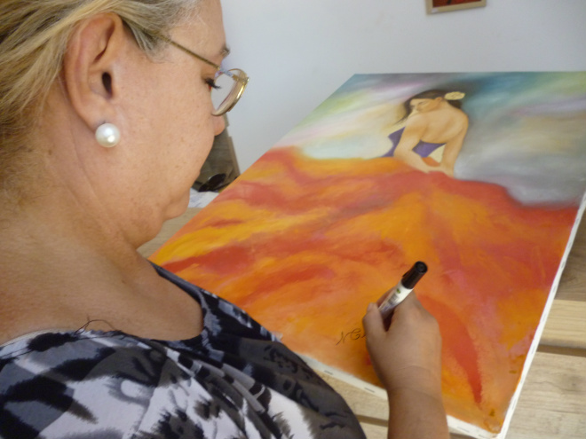 Exposição retrata a mulher e afirma sua presença no mundo do trabalho Exposição de pintura denota a evolução da mulher perante na sociedade
Foto: Adriano Vialle