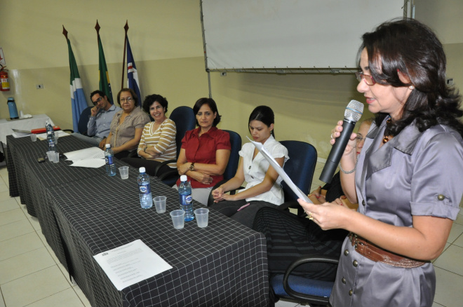 Membros do COMSEA são empossados pela Prefeita de Três Lagoas O COMSEA será composto por 12 titulares e os respectivos suplentes, representantes governamentais e da sociedade civil
Foto: Assessoria