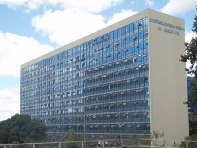 ONGs tradicionais caem na malha da Controladoria da União Apuração de irregularidades em contratos e convênios pela CGU passam a ser permanentes segundo decreto presidencial.