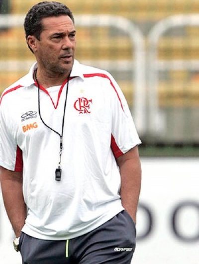Luxemburgo sabe exatamente qual é a situação
contratual de Adriano (Fábio Borges/VIPCOMM)