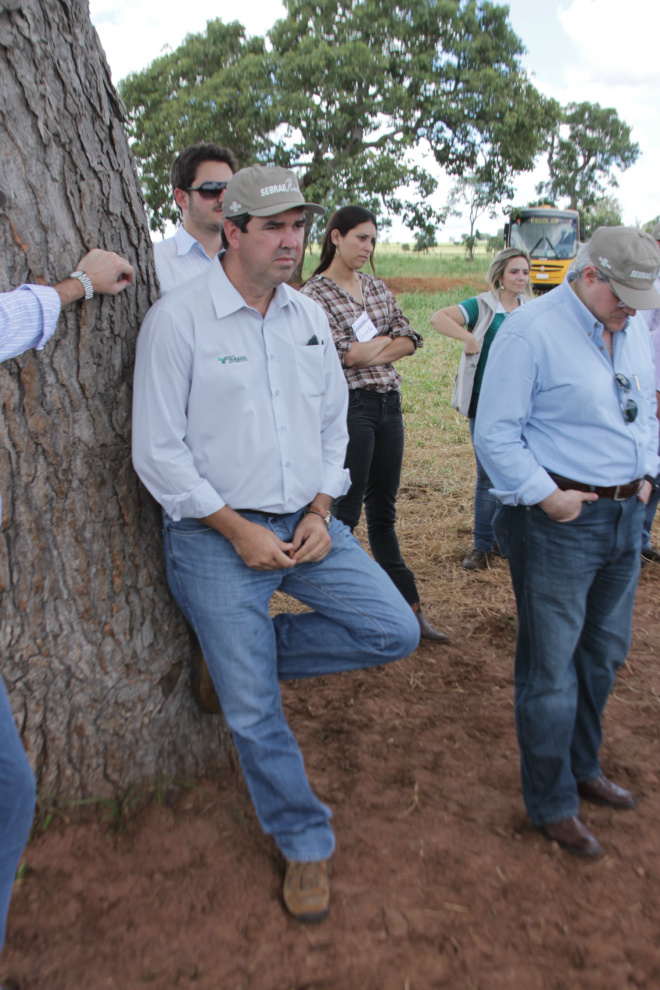 Dia de Campo em Inocência atrai mais de 150 produtores rurais Eduardo Riedel esteve na fazenda Dois Irmãos e conheceu no campo os resultados dos nove meses do programa Mais Inovação (Foto: Ricardo Ojeda)