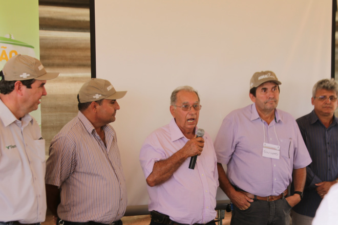 Dia de Campo em Inocência atrai mais de 150 produtores rurais O pecuarista Vaque Ribeiro de Paula, da fazenda Dois Irmãos disse que atendeu todas as exigências dos pesquisadores e os resultados surpreenderam (Foto: Ricardo Ojeda)