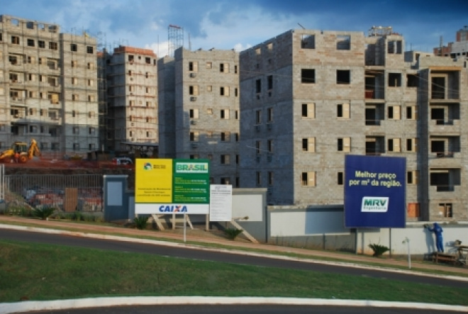 Empreiteira do Minha Casa é acusada de violar direitos trabalhistas Canteiros de obras da MRV em Campo grande foram fiscalizados entre abril e setembro de 2011 pelo Ministério Público do Trabalho. (Foto: Divulgação/MPT)