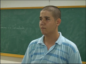 Aluno está preocupado com a falta de professores
(Foto: César Esquibel)