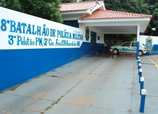 Policiais presos pertencem ao pelotão de Anaurilândia, onde ocorreram os fatos (Foto: Acácio Gomes)