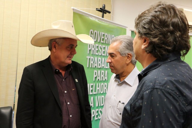 O prefeito Angelo Guerreiro participou de duas reuniões (Foto/Assessoria)