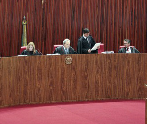 TSE proíbe campanha eleitoral no Twitter antes de 6 de julho Plenário do TSE veta propaganda antecipada no Twitter. (Foto: Divulgação/TSE)