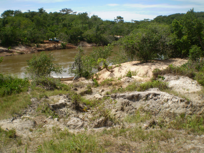 Proprietário rural é multado em R$ 50 mil por erosão Propriedade rural tinha várias erosões próximos ao rio Verde
Foto: Assessoria de Comunicação
