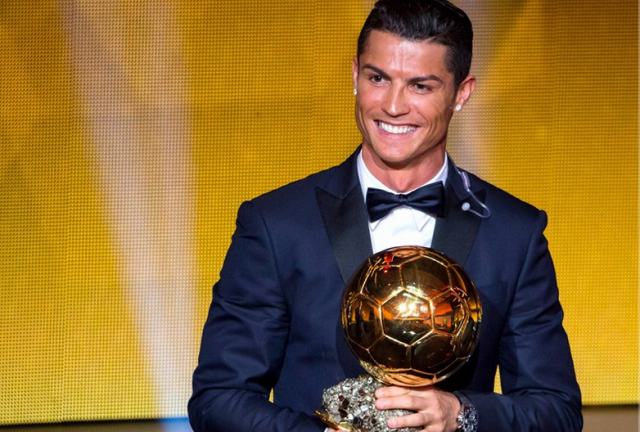 Cristiano Ronaldo superou Lionel Messi e Manuel Neuer e, com 37,66% dos votos (Foto: Fifa/Divulgação)