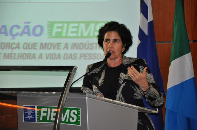 Aprefeita Márcia Moura, que falou em nome dos gestores municipais
Foto: Assessoria
