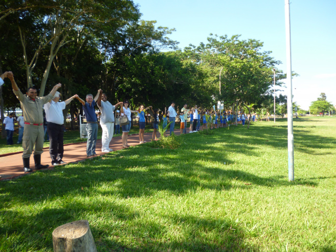 Semana da Água começa com “Abraço na Lagoa” O