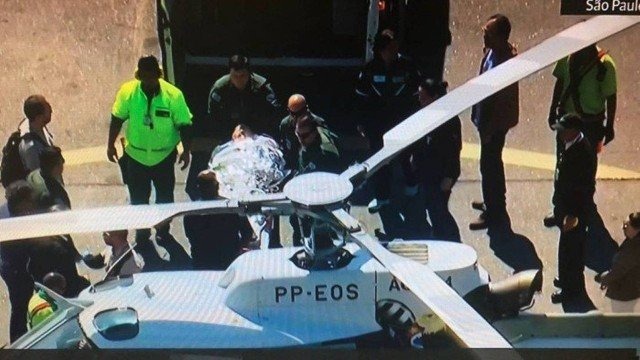 Jair Bolsonaro é levado para hospital de SP Foto: Reprodução/GloboNews