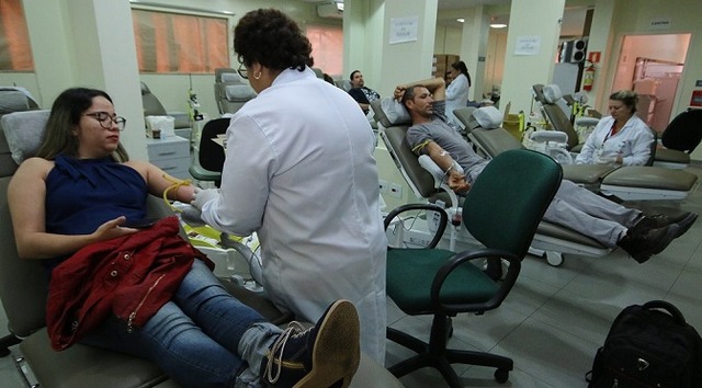 Frio provoca queda de 75% no número de doadores de sangue Divulgação