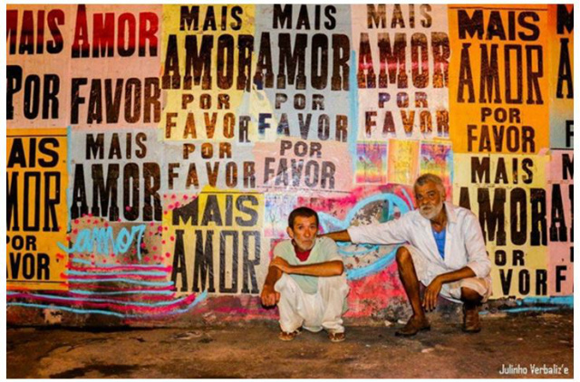 Como fazer lambe-lambe? A ideia é incrível e basta conhecer um pouco da técnica para sair colar os cartazes e gerar composições extremamente interessantes (Foto: Assessoria)