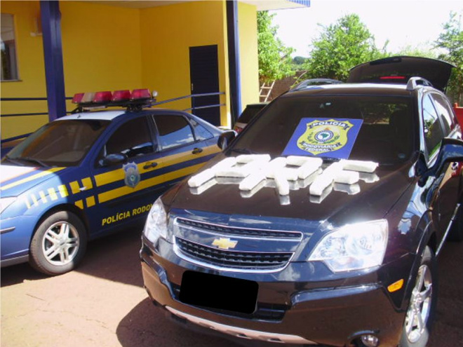 PRF encontra quase 65 kg de cocaína em Captiva de SP Cocaína estava sendo transportada em um veículo GM Captiva