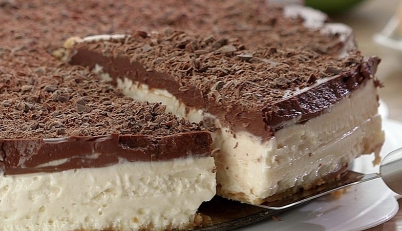 Torta de limão com chocolate Foto: Reprodução VIX