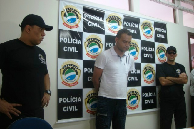 Acusado de estupro foi demitido em janeiro, diz Eldorado Suspeito de estuprar mulher na saíde de supermercado foi apresentado à imnprensa na quarta-feira de manhã.