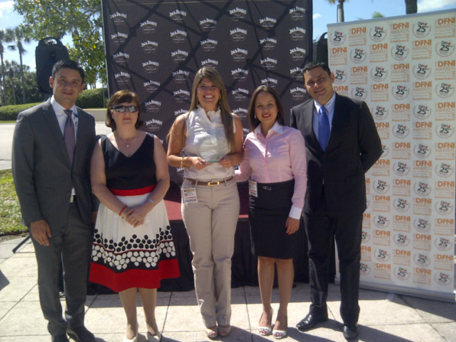 Diretores do Shopping China estiveram em Orlando na Flórida para receber o prêmio internacional (Fotos: Assessoria)