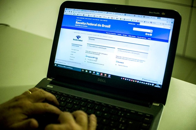 Receita paga hoje restituições do 2º lote do Imposto de Renda Marcelo Camargo/Agência Brasil