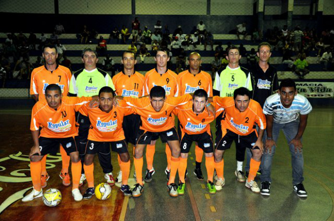 A Popular Esporte decide titulo do futsal hoje em Cassilandia