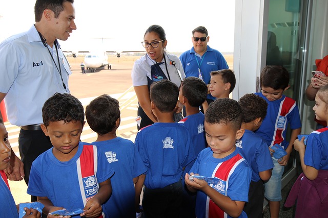 Alunos da Escola Municipal “Gentil Rodrigues Montalvão” conhecem Aeroporto de Três Lagoas Foto: Assessoria
