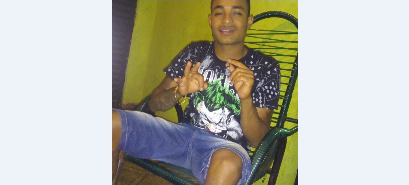 Três-lagoense de 18 anos morre em troca de tiros com a PM (Foto: Reprodução/Facebook).