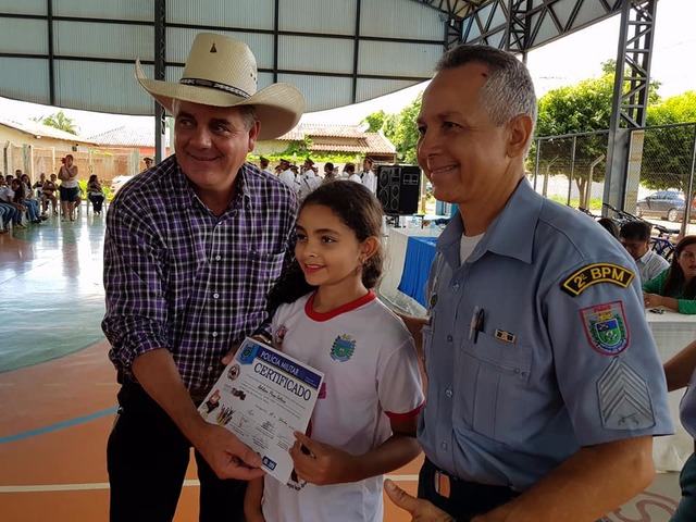 Programa Proerd forma 1.250 crianças em Três Lagoas A Solenidade contou com a presença do prefeito, Angelo Guerreiro e demais autoridades (Foto/Ricardo Ojeda)