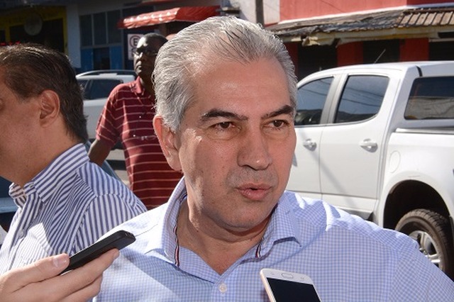 Azambuja acusa o representante do MPMS de vazar inquéritos e tramar contra ele - Foto: Bruno Henrique / Correio do Estado