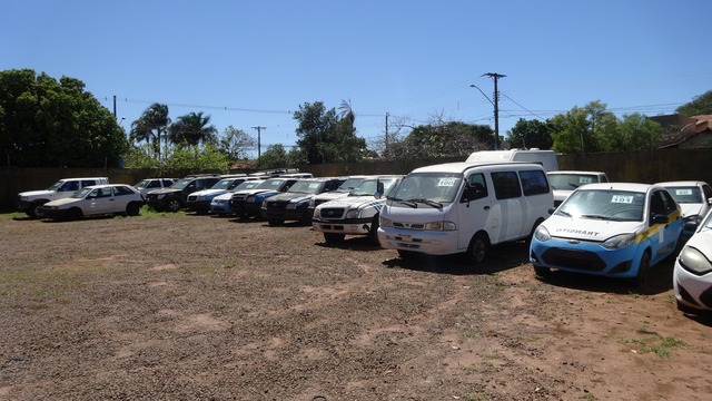 Governo do MS leiloa automóveis, caminhões e motos