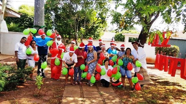 A confraternização natalina teve um café da manhã festivo, enriquecido com frutas e refrigerantes (Foto/Assessoria)