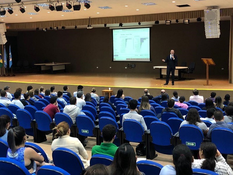 Promotor de Justiça profere palestra na UFMS de Três Lagoas