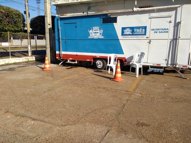 Castramóvel já se encontra instalado no estacionamento do antigo prédio da Prefeitura, no Centro