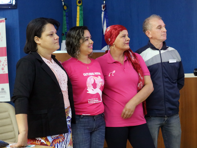Cerimônia na Câmara abre campanha “Outubro Rosa”