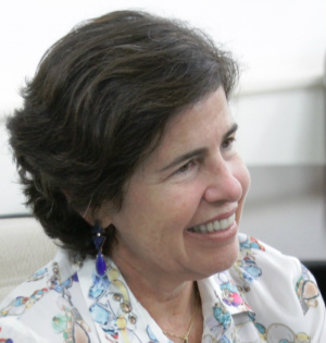 Retrato do crescimento de Três Lagoas na Veja emociona prefeita Marcia Retrato do crescimento de Três Lagoas na Veja emociona prefeita Marcia
