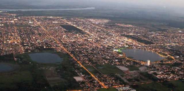 Apesar das dificuldades que a economia brasileira atravessa o município comemora 101 anos em pleno desenvolvimento industrial (Foto: Marcelo Rodrigues)