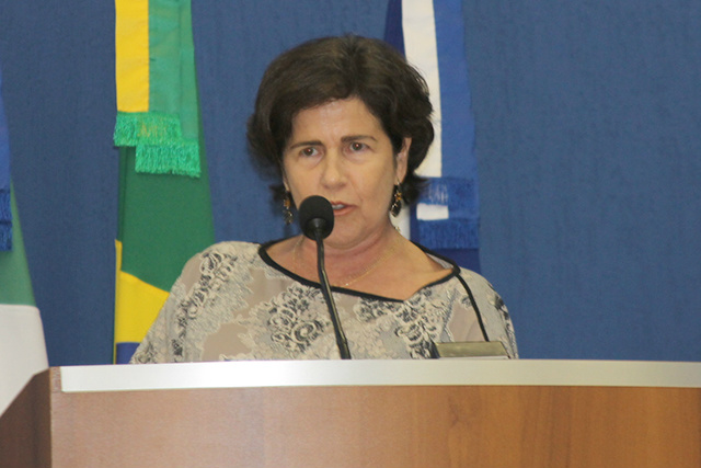 Promotor de justiça e procurador geral recebem títulos de cidadão-tres-lagoense Promotor de justiça e procurador geral recebem títulos de cidadão-tres-lagoense
