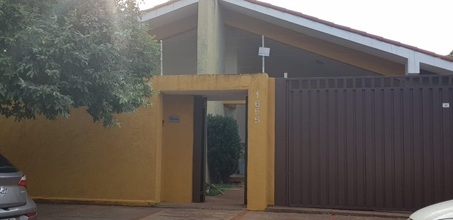 Casa onde funciona a nova Delegacia de Atendimento à Mulher em Três Lagoas. Foto: Ricardo Ojeda.