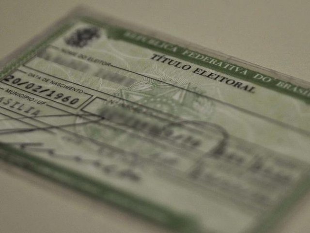 Título de eleitor, documento de apresentação obrigatória para votar (Foto: Agência Brasil)
