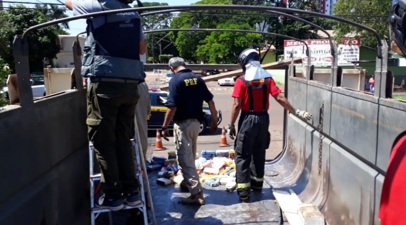 PRF apreende carreta com 130 kg de cocaína em fundo falso em Dourados Foto: Divulgação PRF