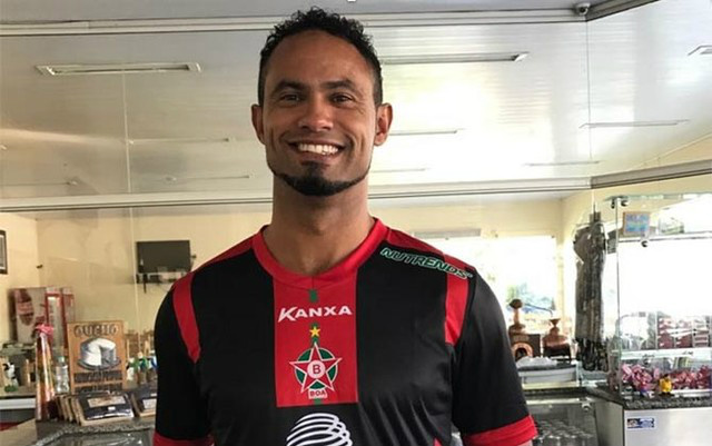 PGR pede que STF revogue soltura do goleiro Bruno Fernandes Bruno Fernandes integra o time do clube mineiro Boa Esporte (Foto: Lúcio Adolfo/Divulgação)