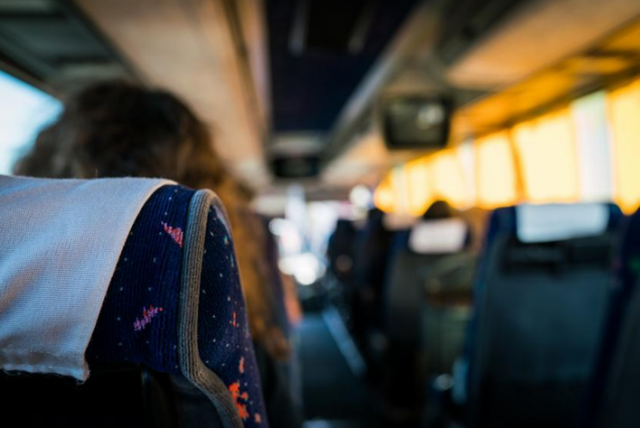 5 motivos para viajar de ônibus nesta Páscoa Com três dia de folga, é possível fazer viagens para locais mais distantes. (Foto: Assessoria)
