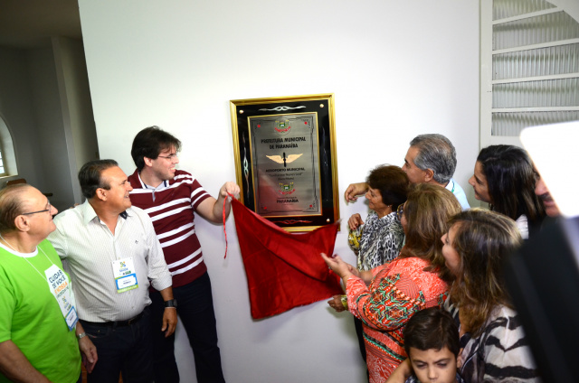 O governador Reinaldo Azambuja esteve presente na inauguração do aeroporto. (Foto: Assessoria)  