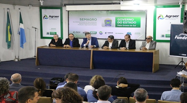 Assinatura de convênios garante repasse de R$ 1,5 milhão para pesquisas no Estado Divulgação
