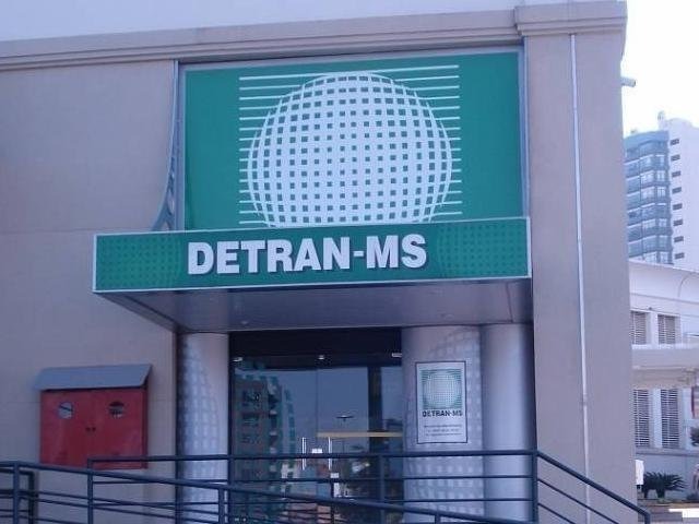 Vetada lei que permitiria recorrer de multa de trânsito pela internet Fachada da agência do Detran no Shopping Campo Grande. (Foto: Divulgação/Detran-MS/Arquivo).
