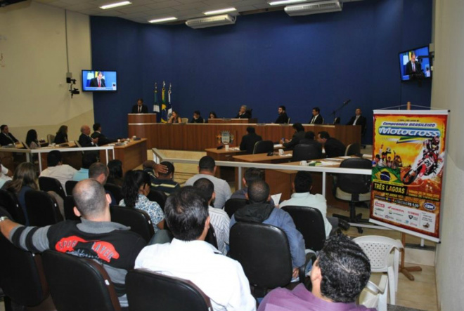 Câmara abre as portas para lançamento da Etapa do Brasileiro Motocross Câmara abre as portas para lançamento da Etapa do Brasileiro Motocross