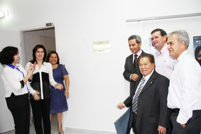 Estiveram presentes na solenidade Simone Tebet, Akira Otsubo, Eduardo Rocha, a prefeita Márcia Moura (Foto: Divulgação/Assecom)